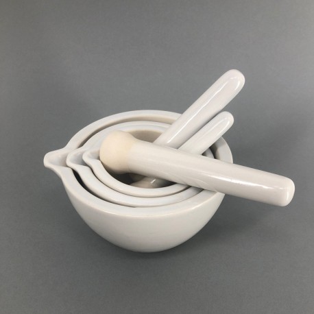 MORTIER ET PILON EN PORCELAINE DIAM.15 CM